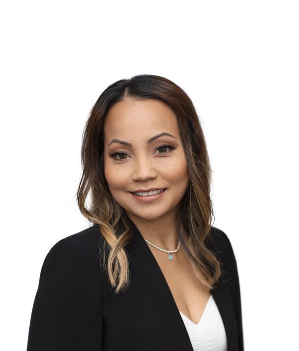 Phetsamone Mimi Vongphakdy