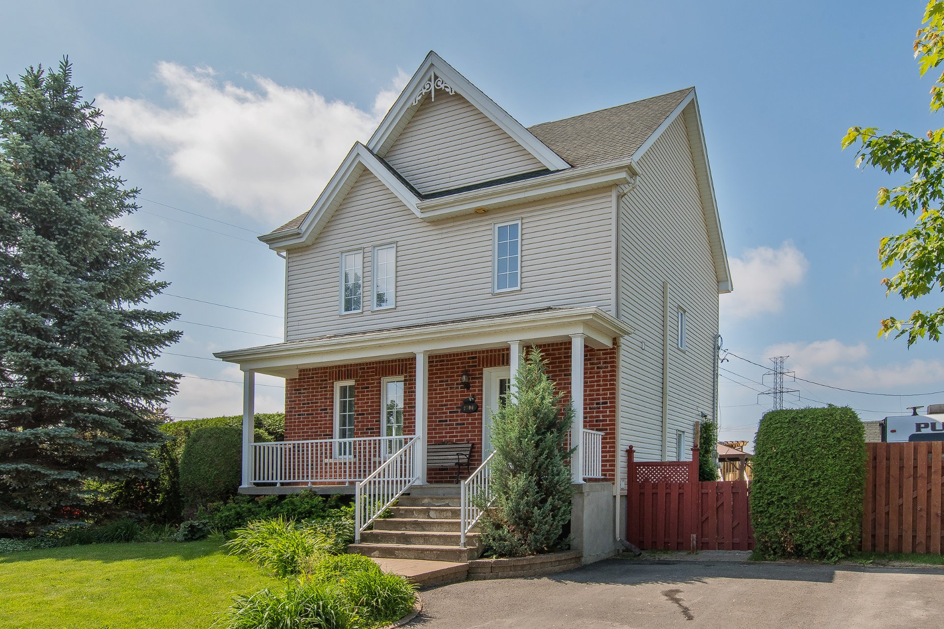 MLS: 28191731