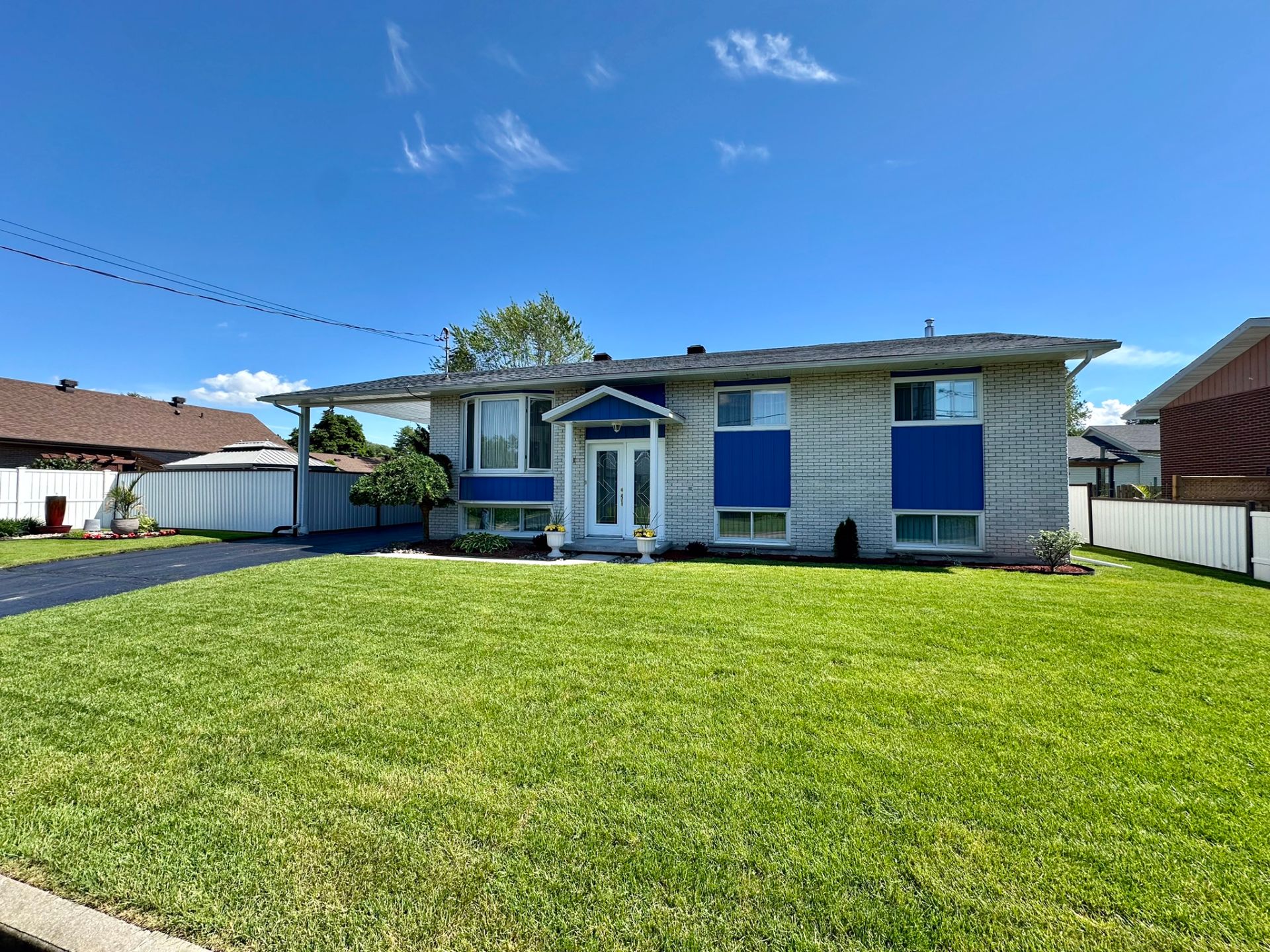 MLS: 15633054
