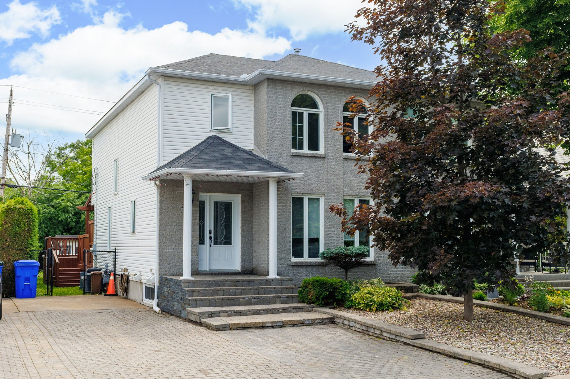 MLS: 24135470
