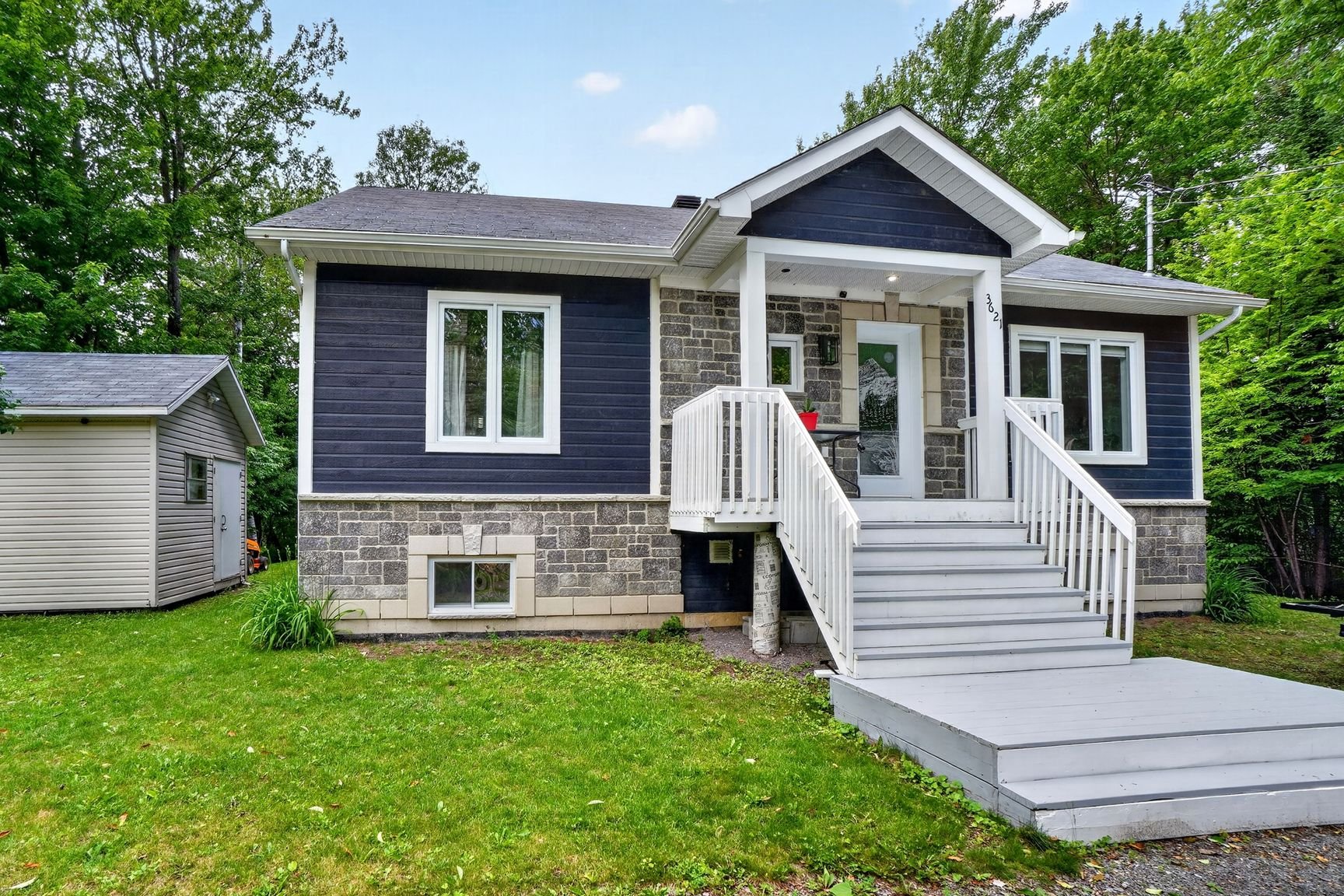 MLS: 22471468