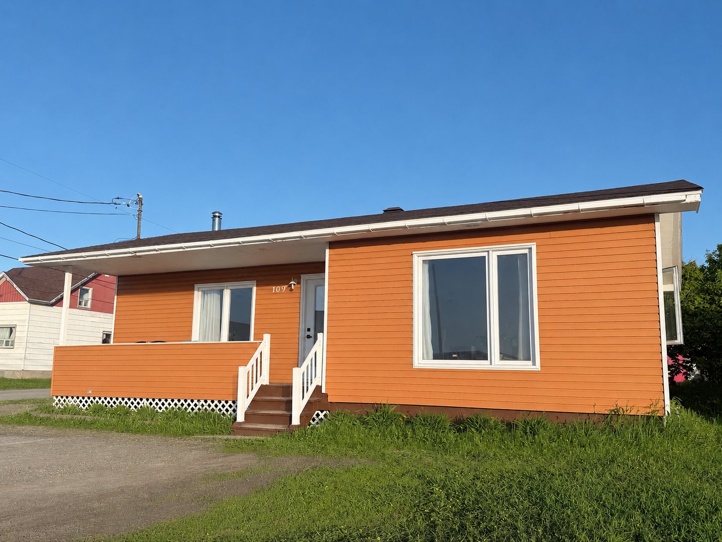 MLS: 25611706