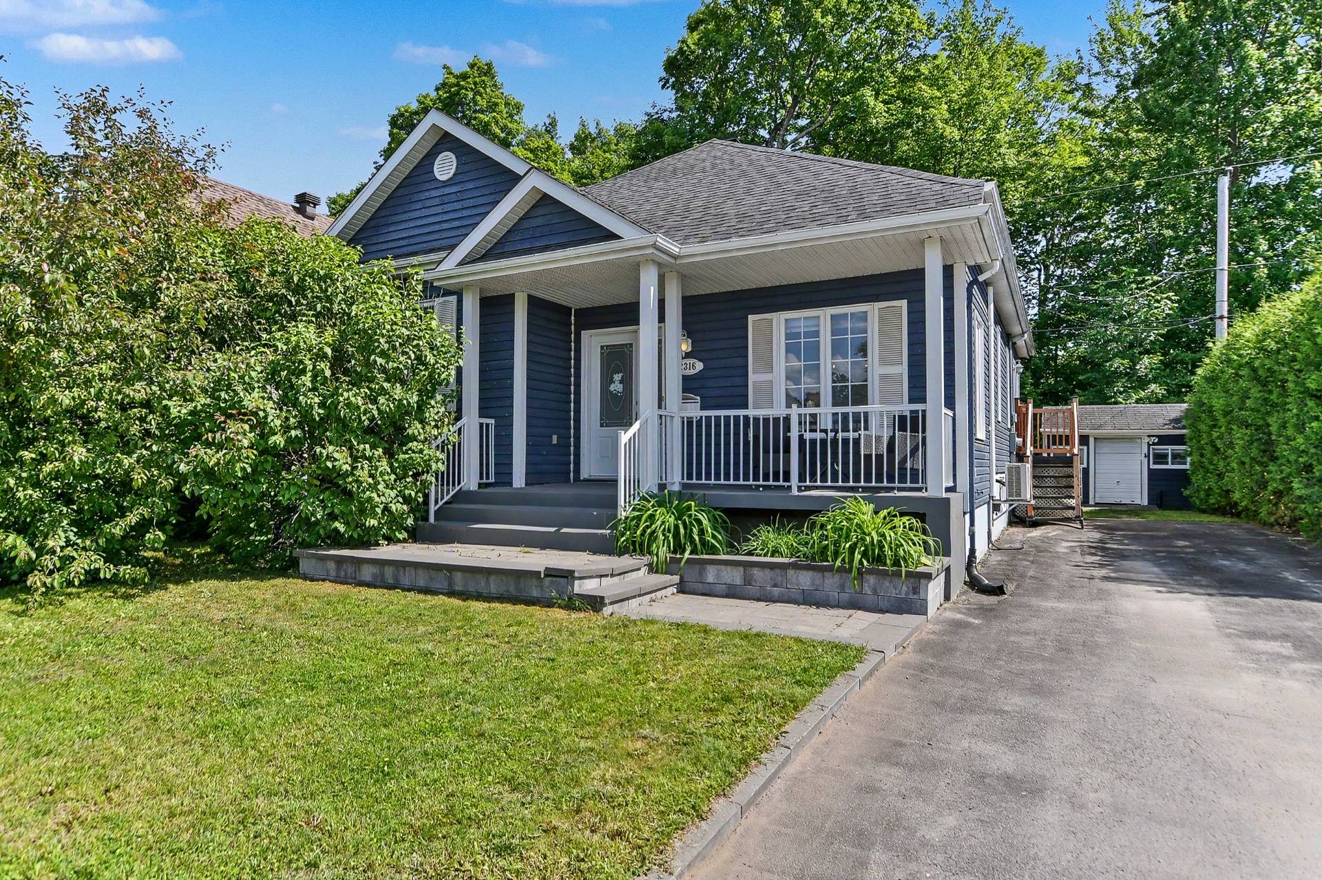 MLS: 22057035