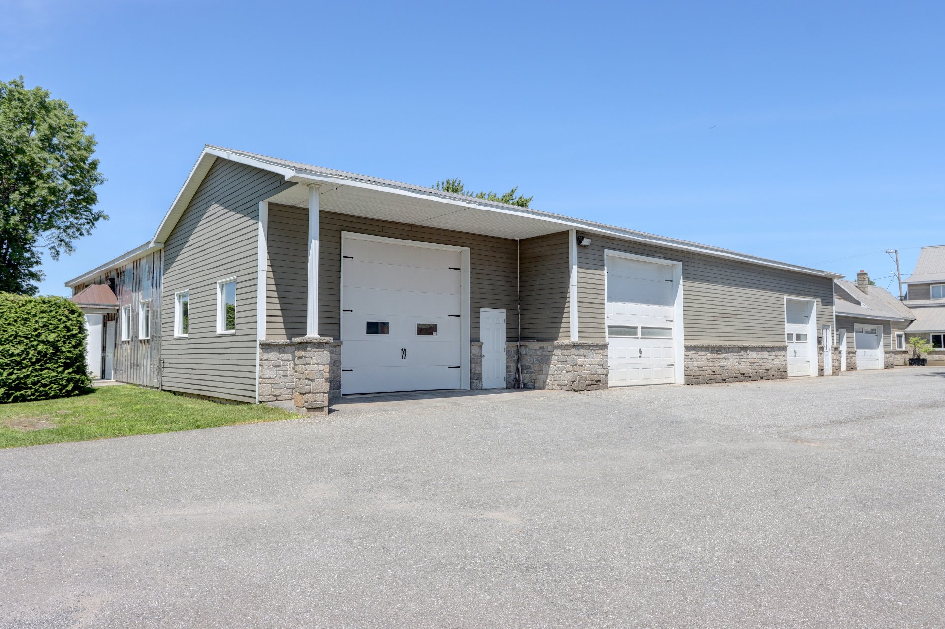 MLS: 10907964