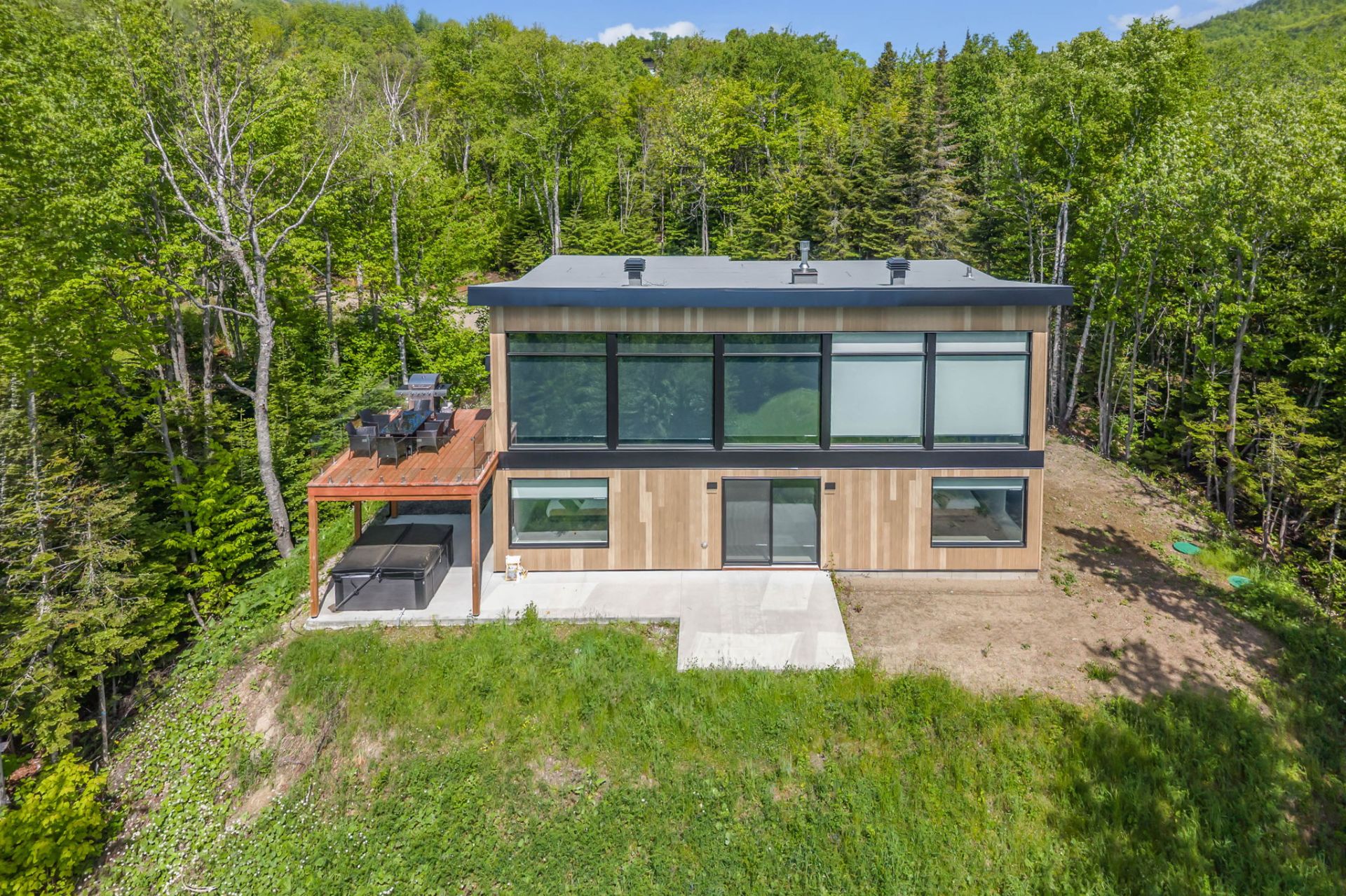 MLS: 17830662