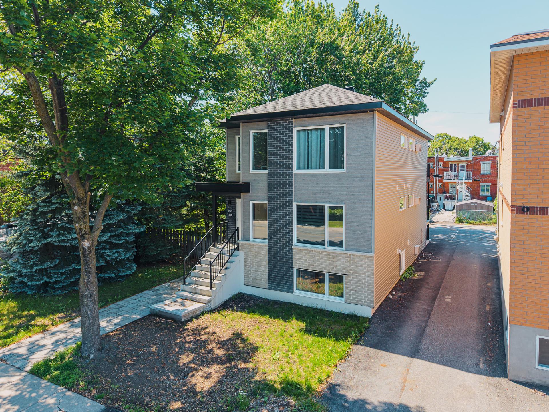 MLS: 27185049