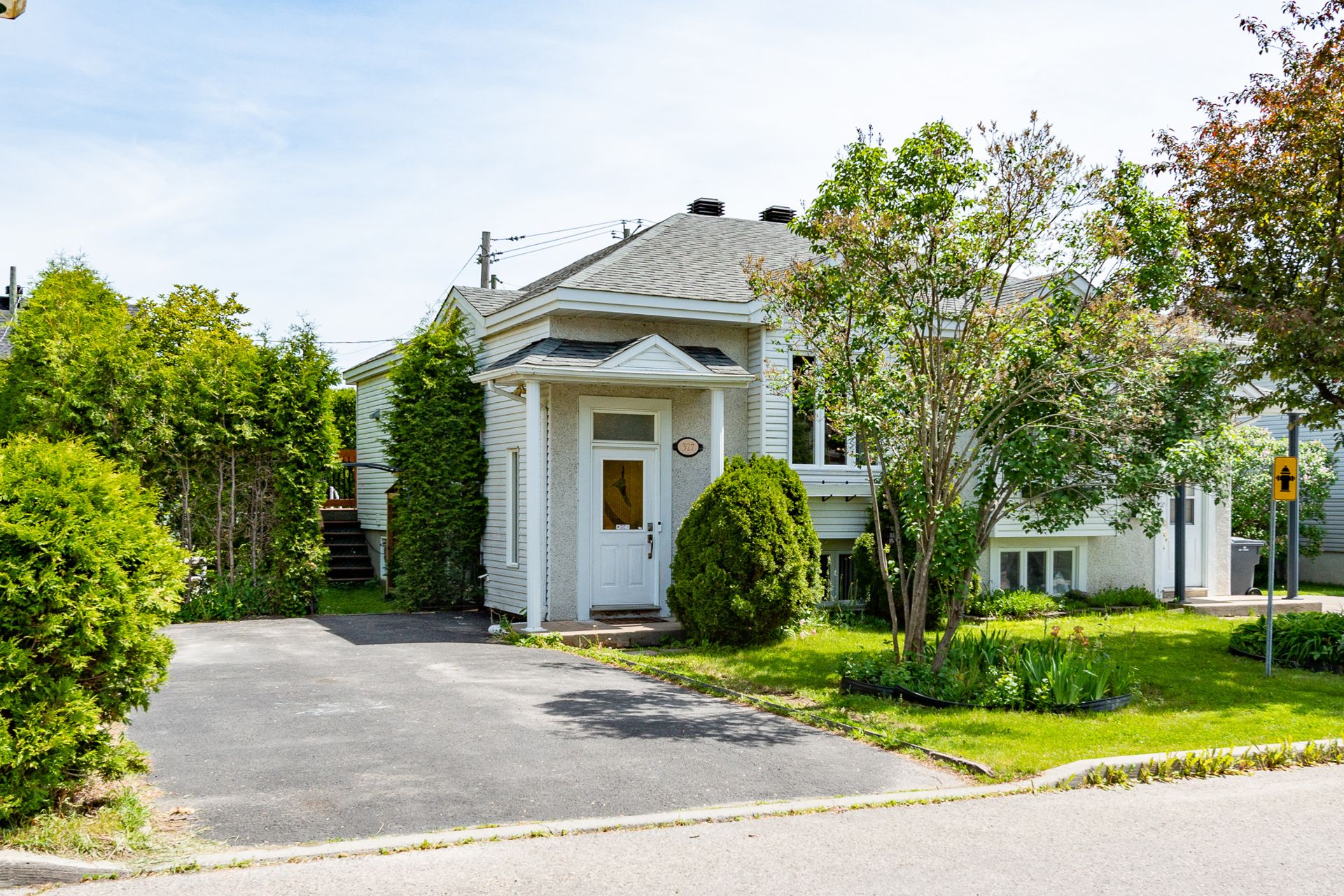 MLS: 17693583