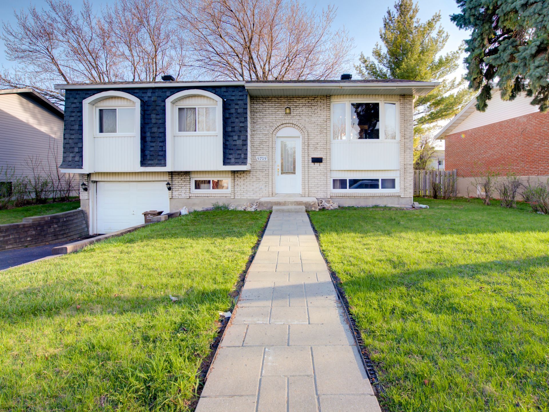 MLS: 22296422