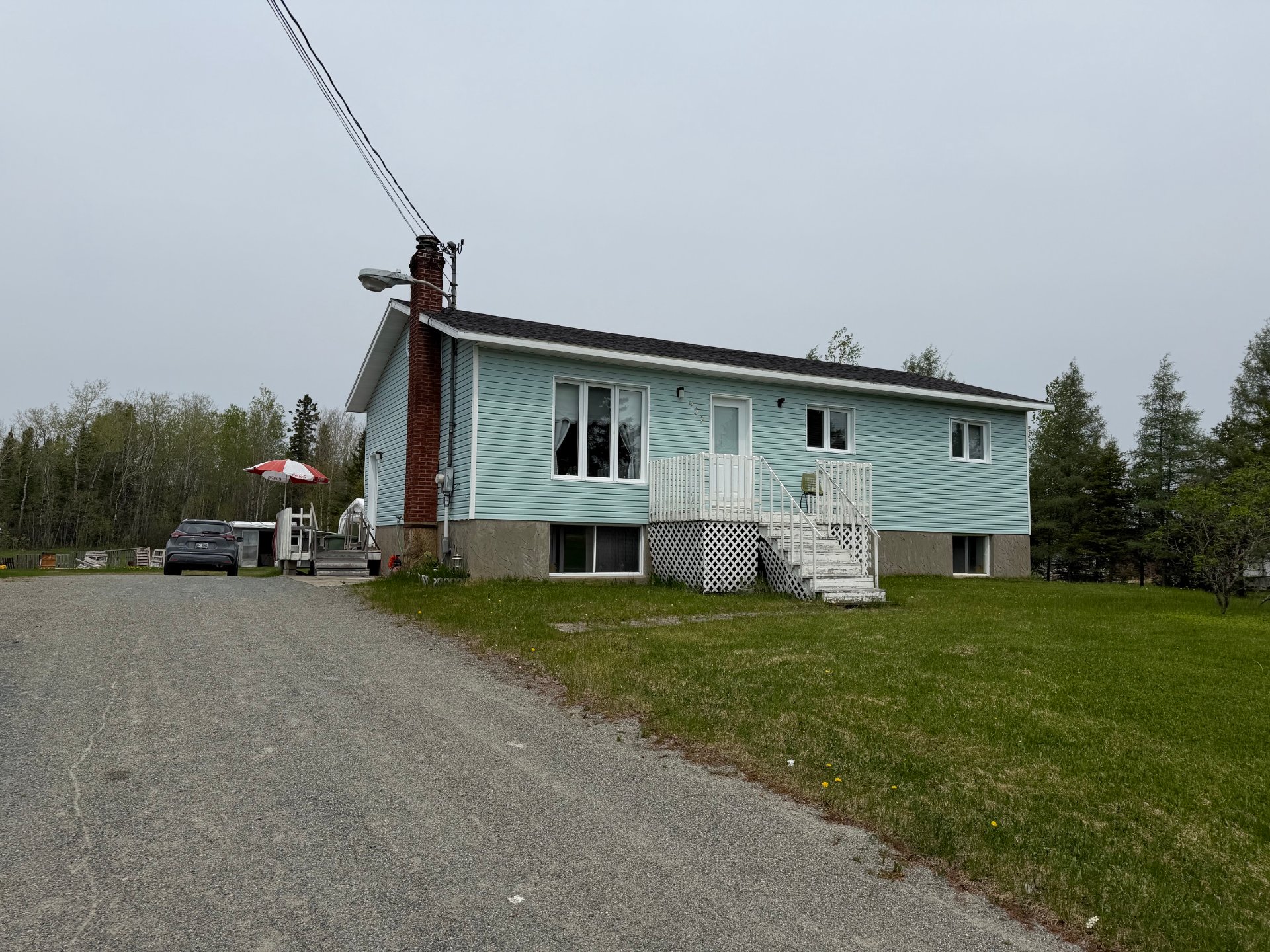 MLS: 15833826