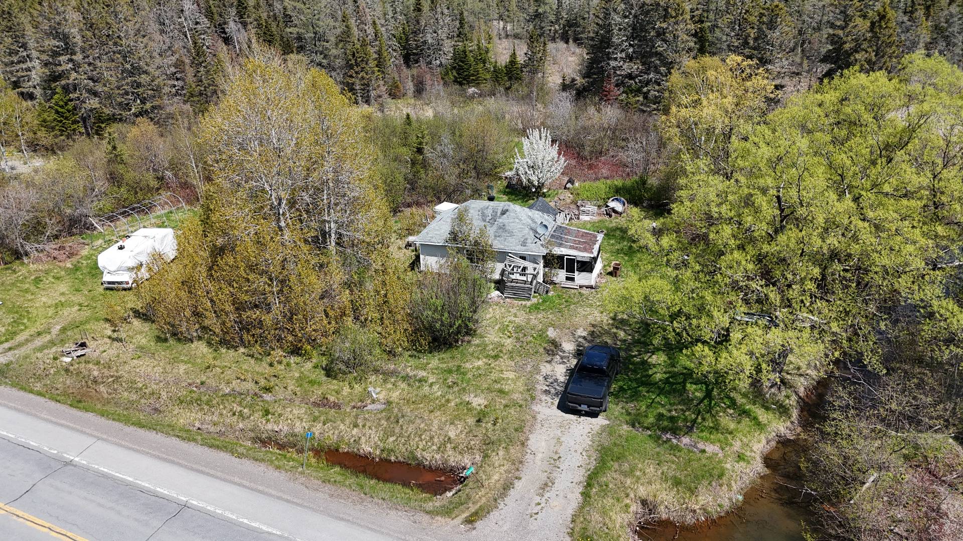 MLS: 27735079