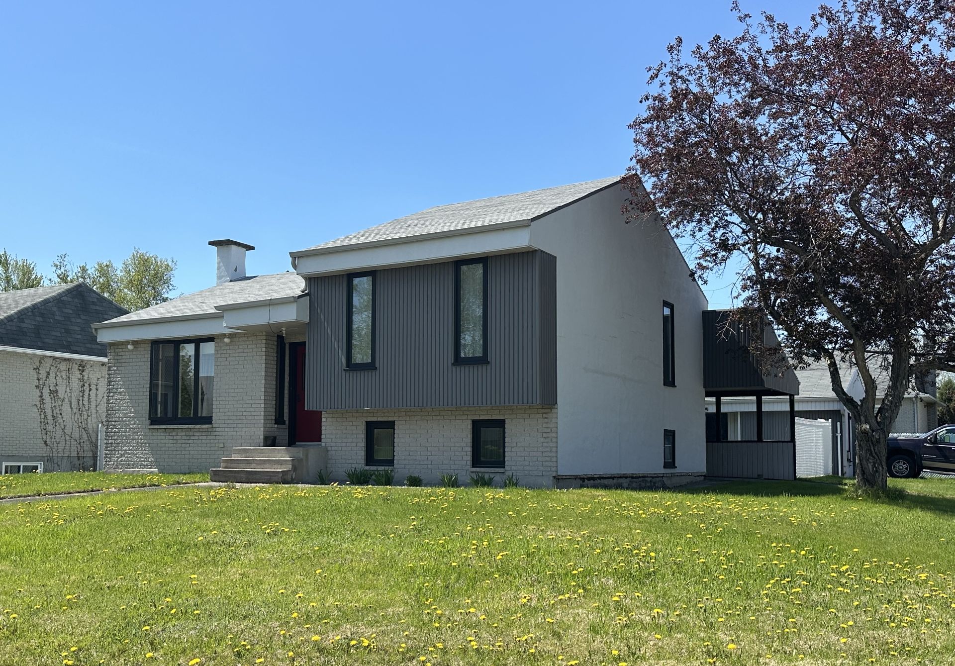 MLS: 18203876