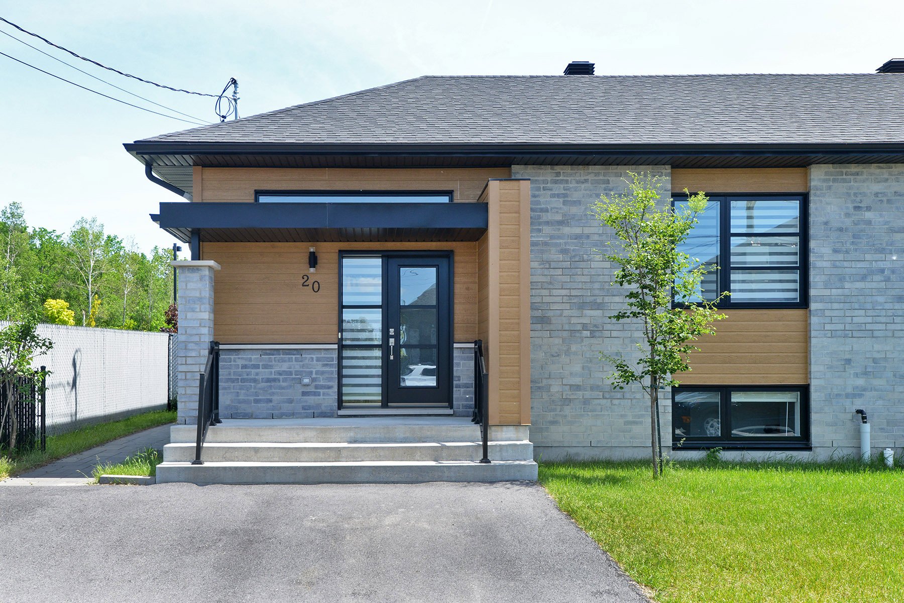 MLS: 18438852