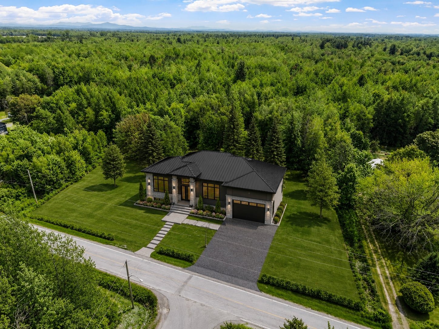 MLS: 16679706