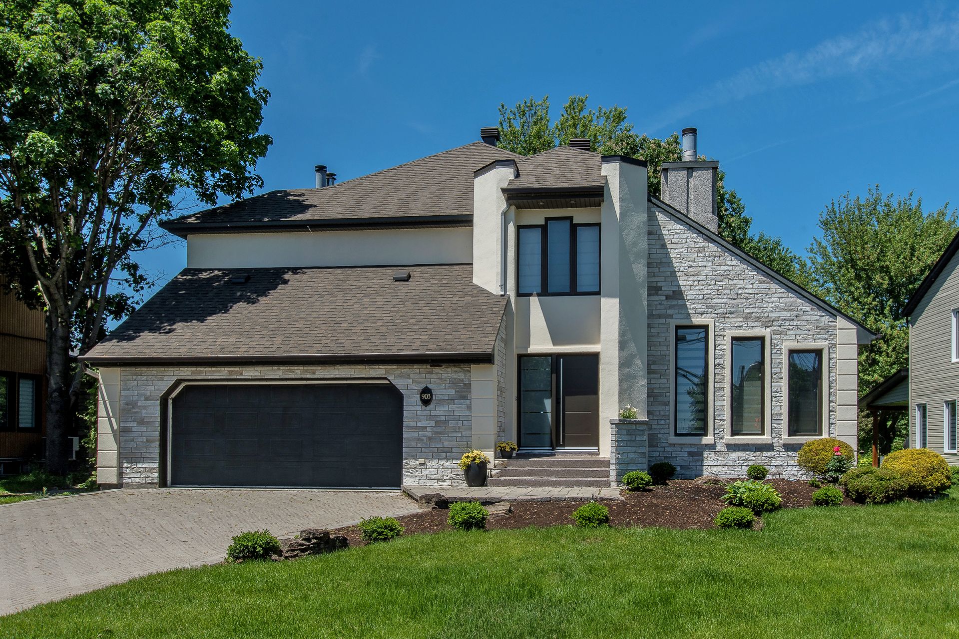 MLS: 15520368