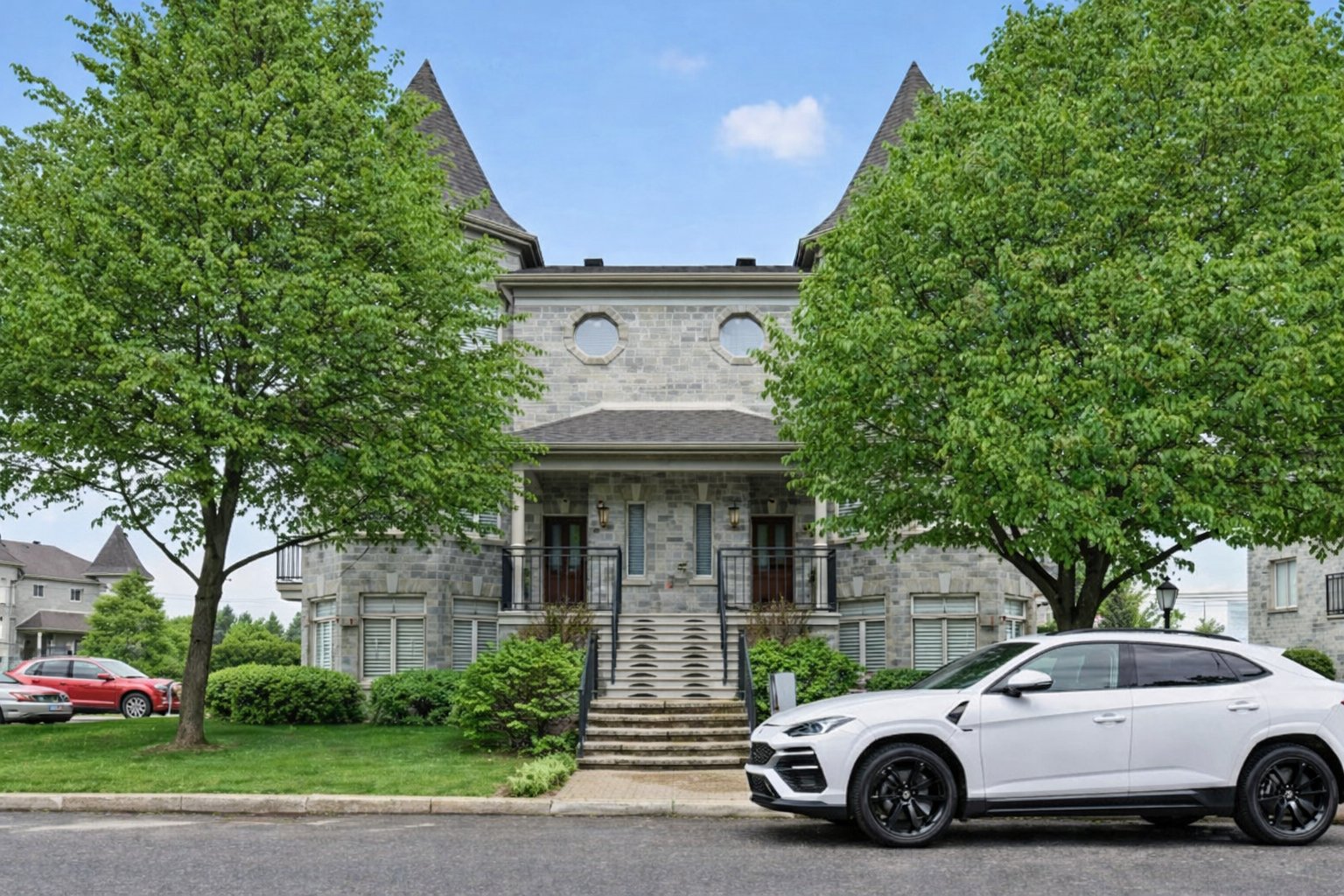 MLS: 19273481
