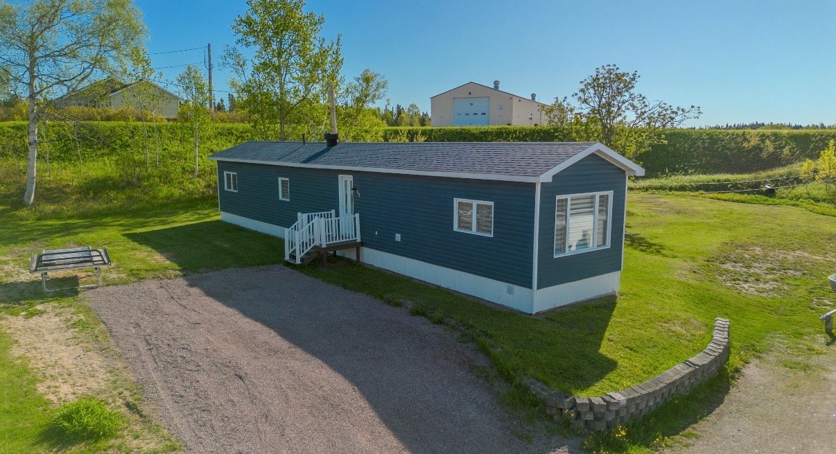 MLS: 23912032