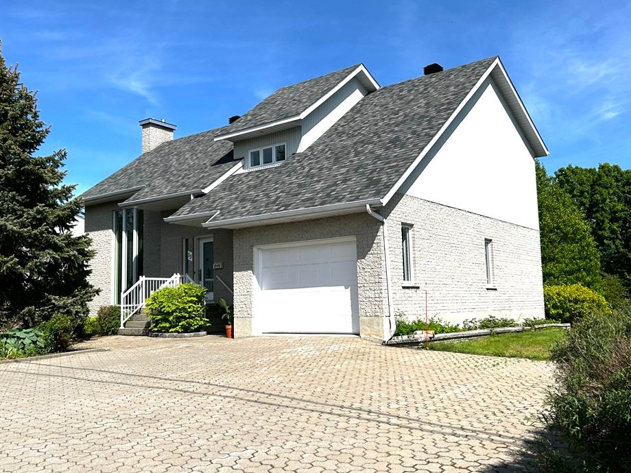 MLS: 12627476