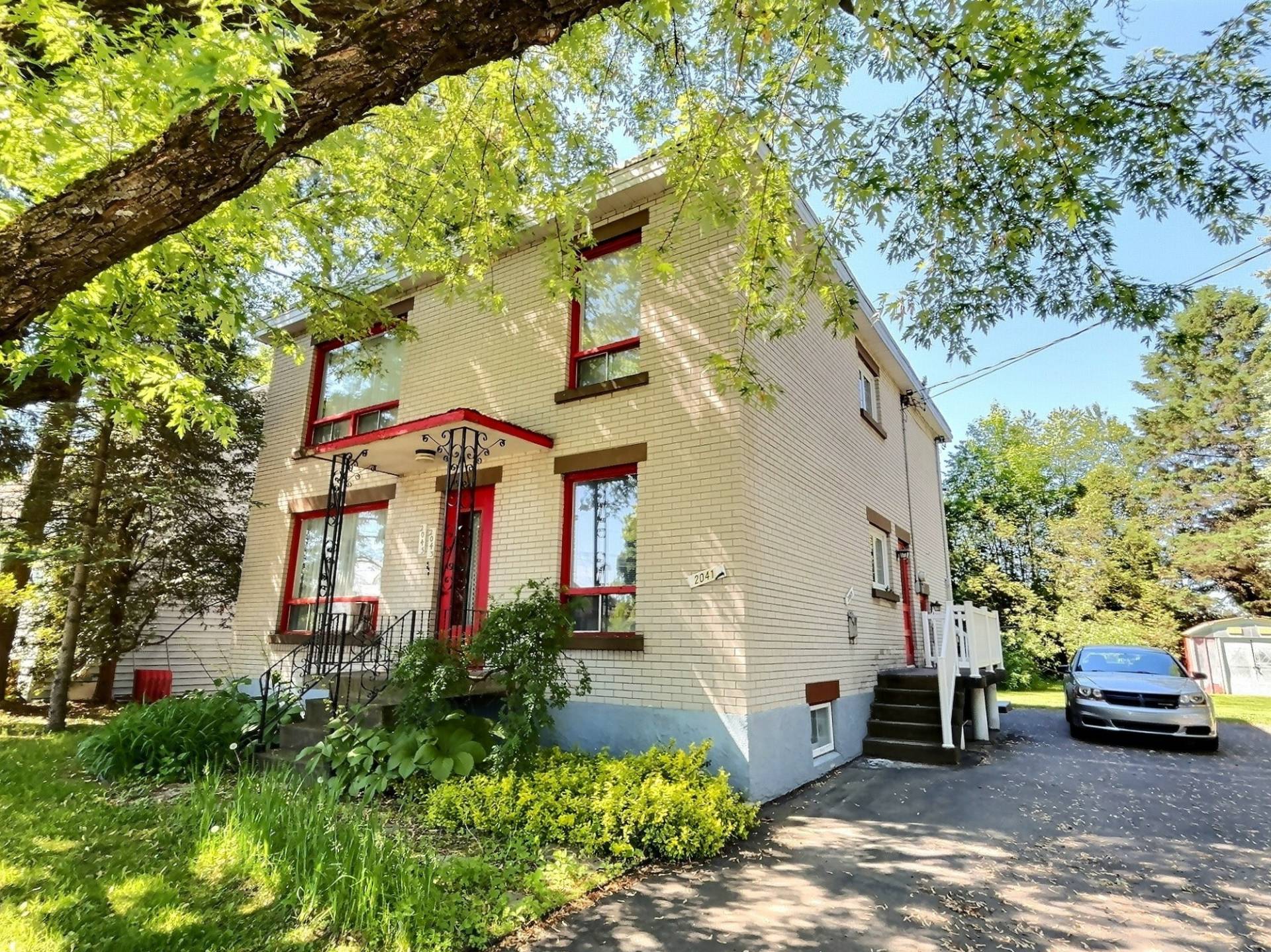 MLS: 17163234