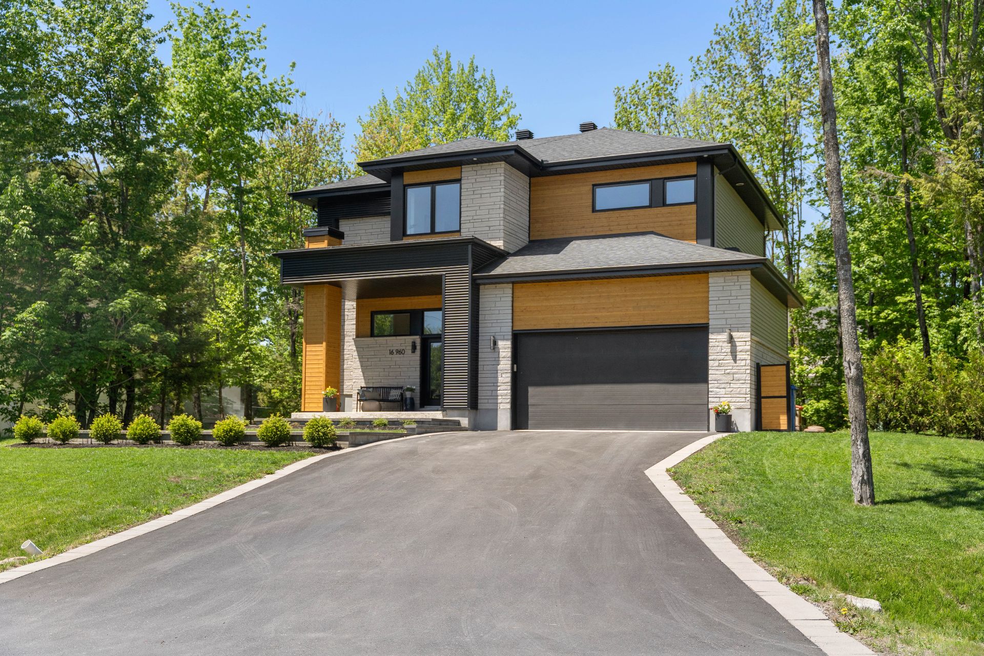 MLS: 12098561