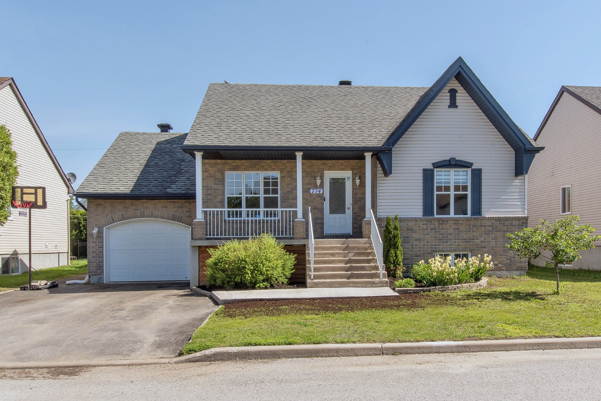 MLS: 28395635