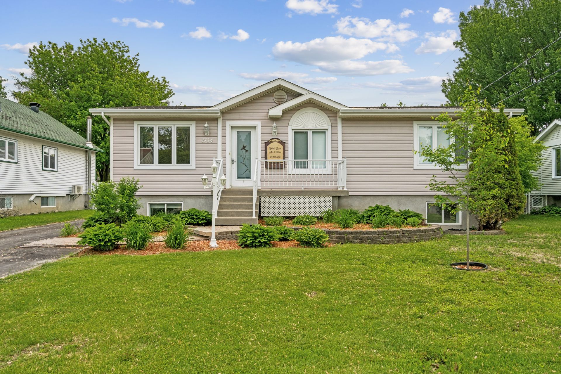 MLS: 21694833