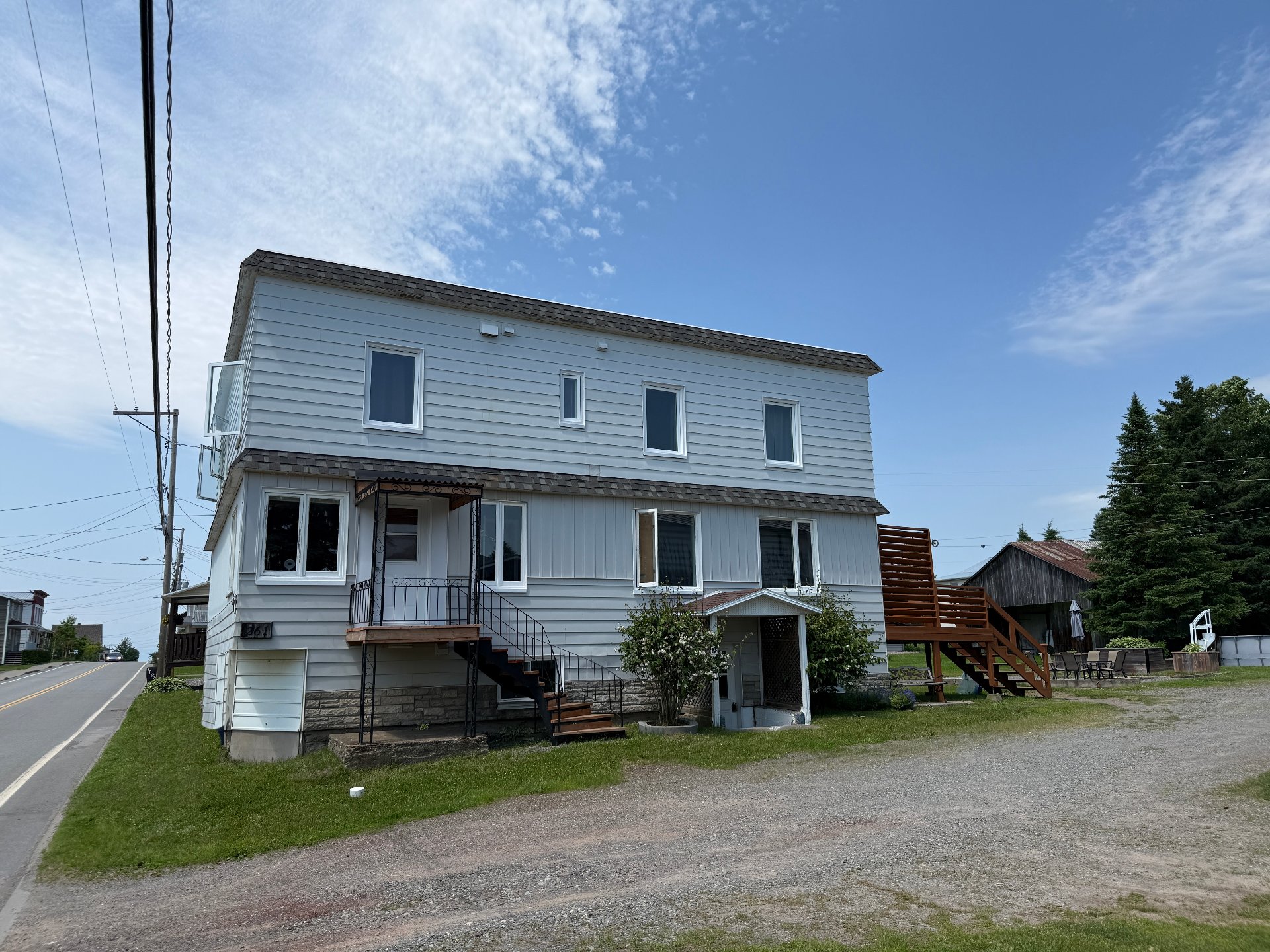 MLS: 15624113