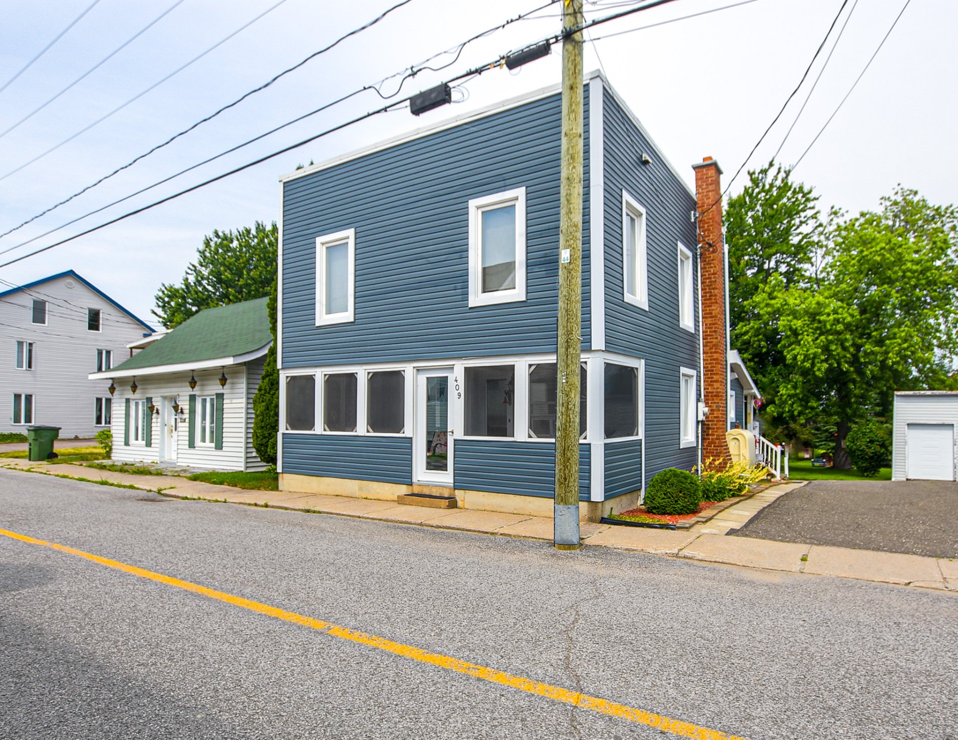 MLS: 28519365