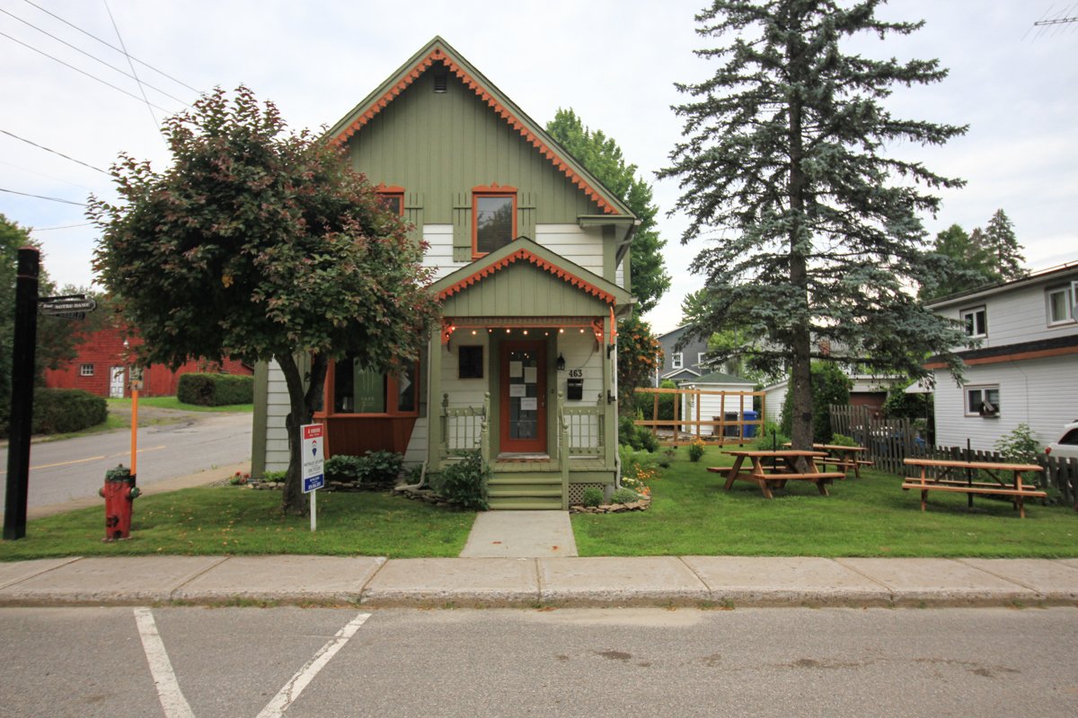 MLS: 23248048