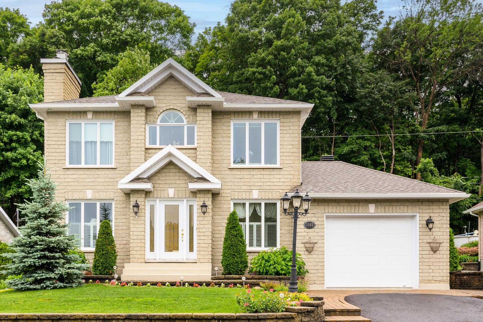 MLS: 21634339