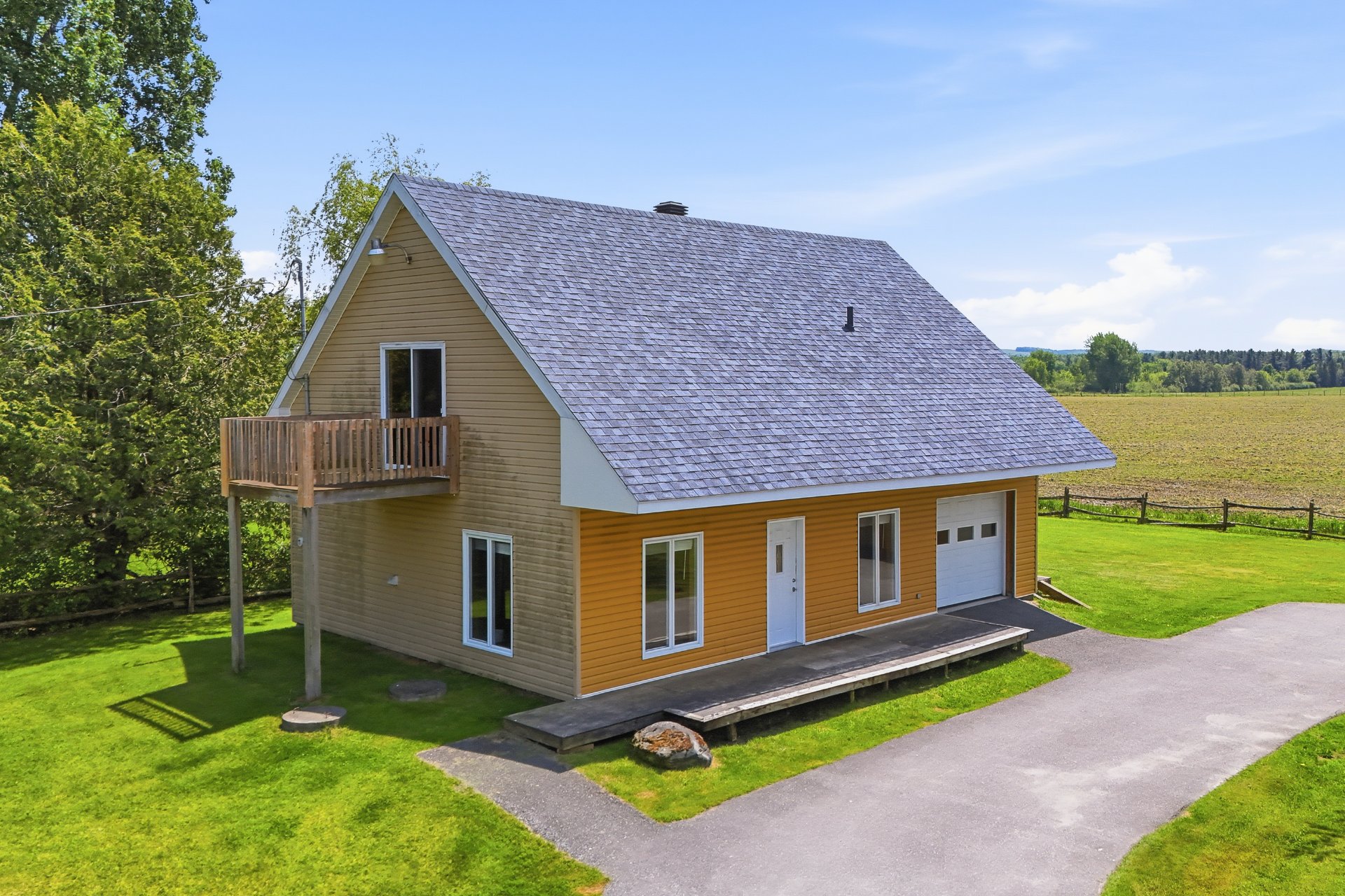 MLS: 27432202