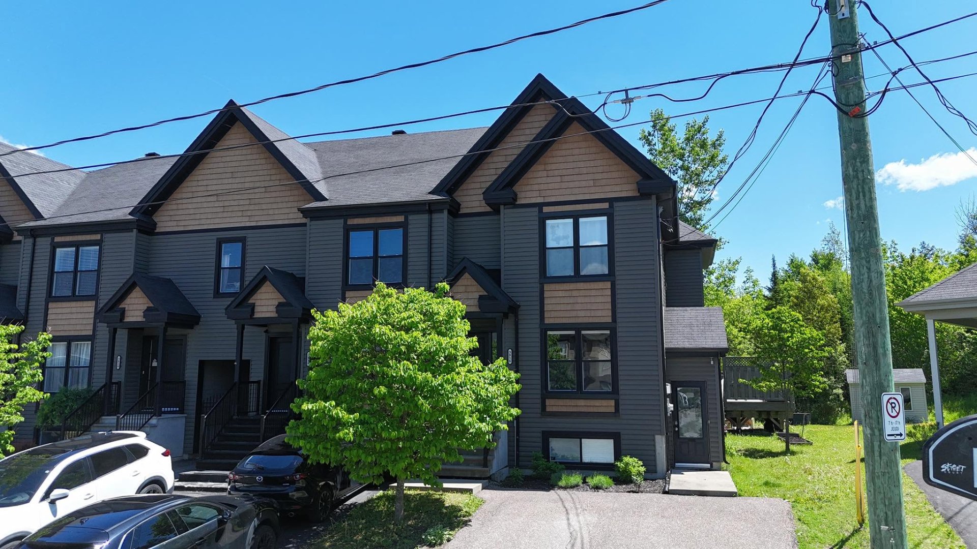 MLS: 21519408