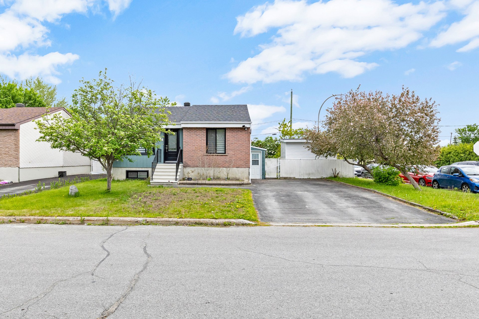 MLS: 22644534