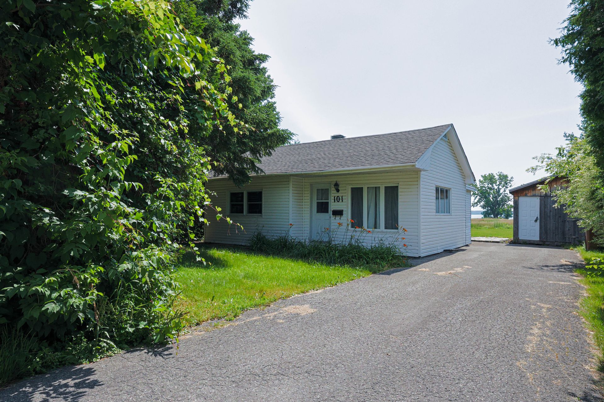 MLS: 17024834