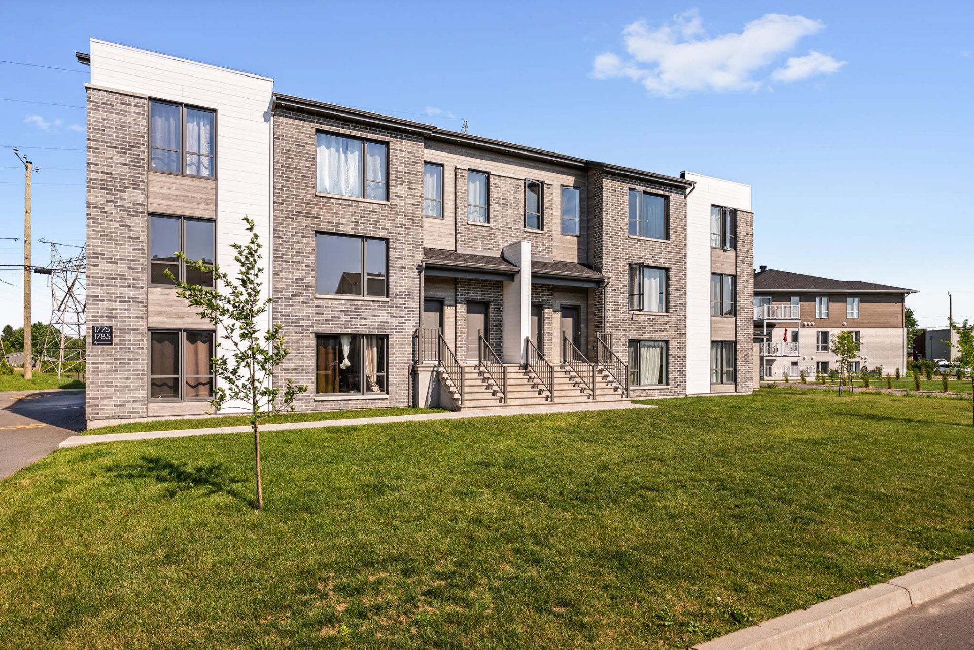 MLS: 21010956