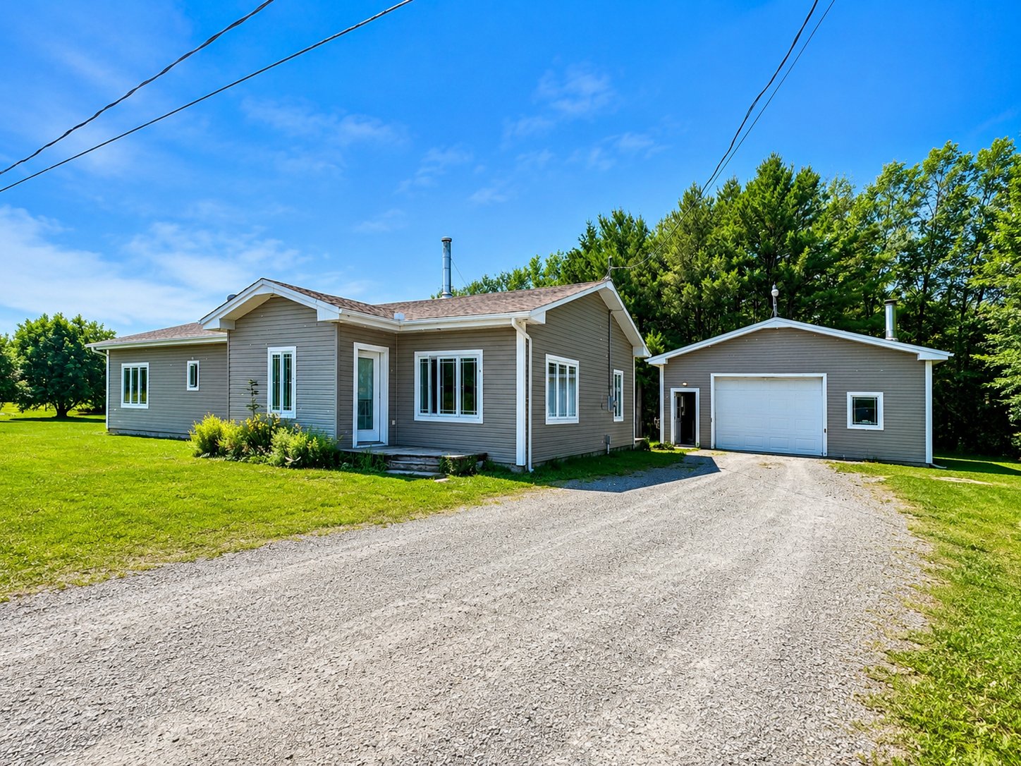 MLS: 26507303
