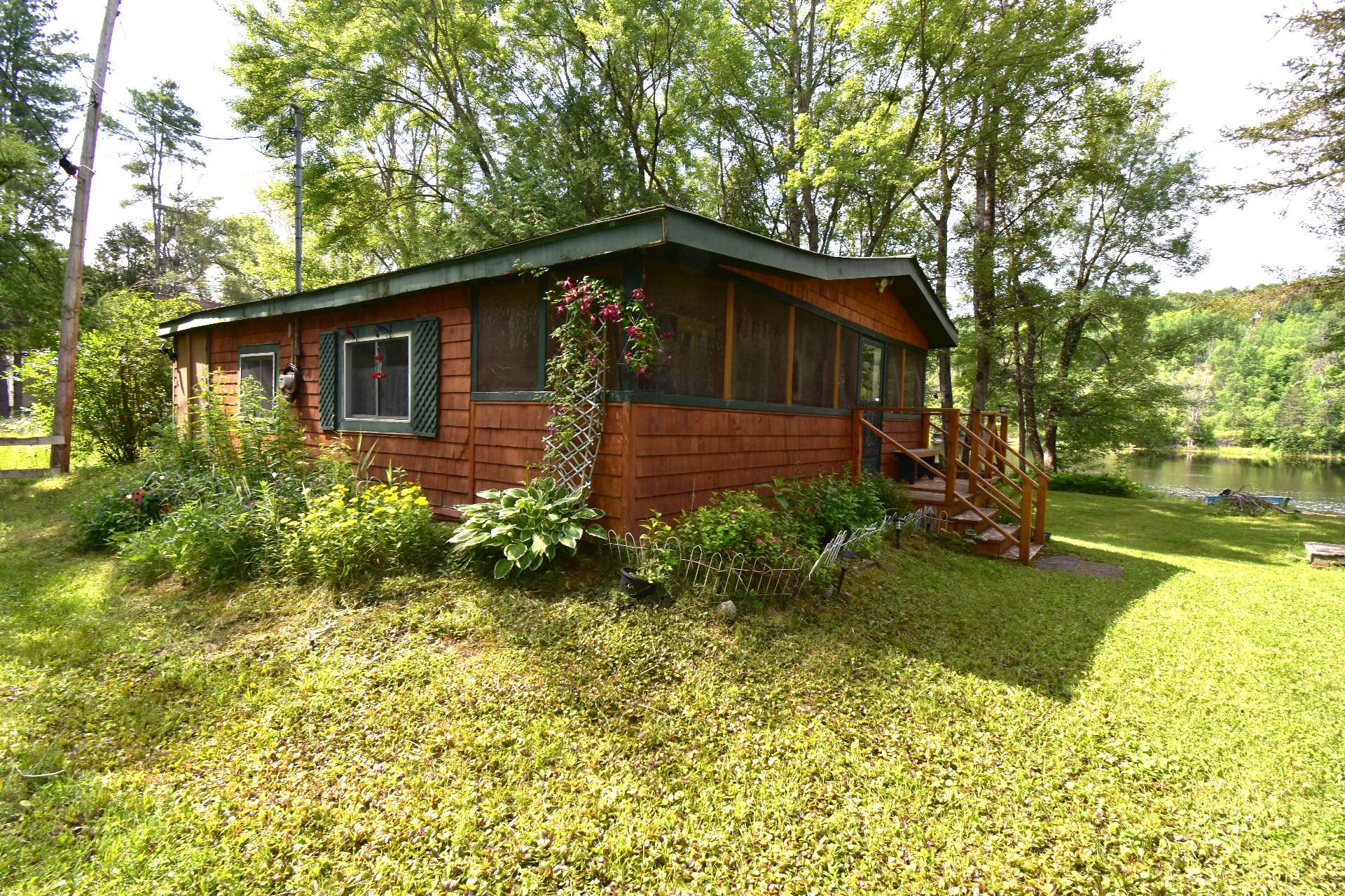 MLS: 16381505
