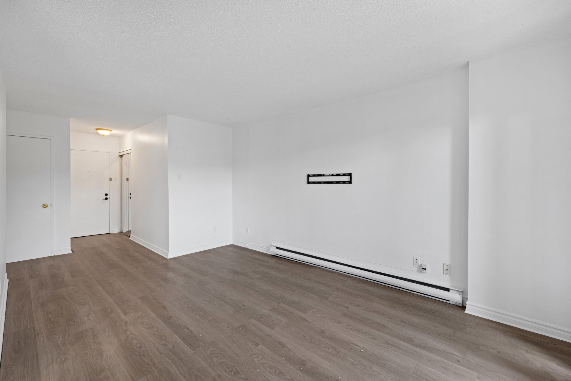 MLS: 20159561