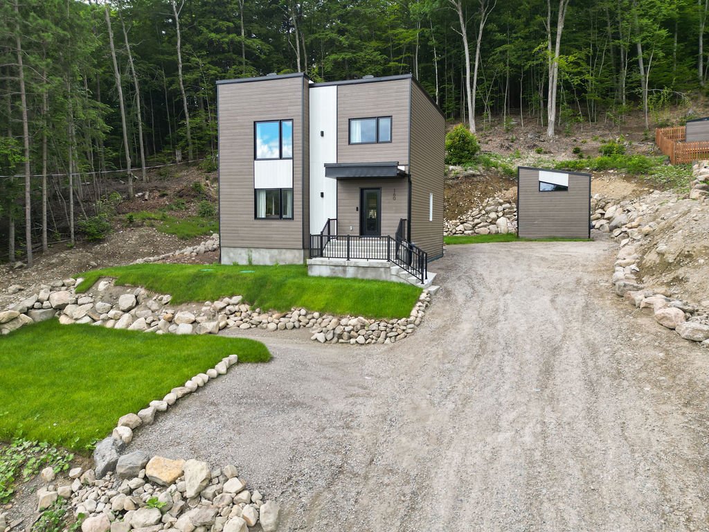 MLS: 9666474