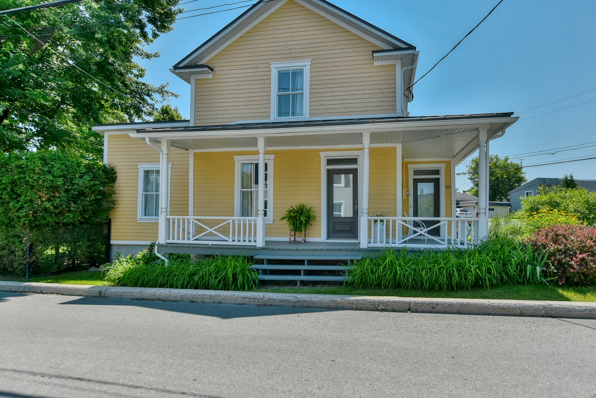 MLS: 26732304