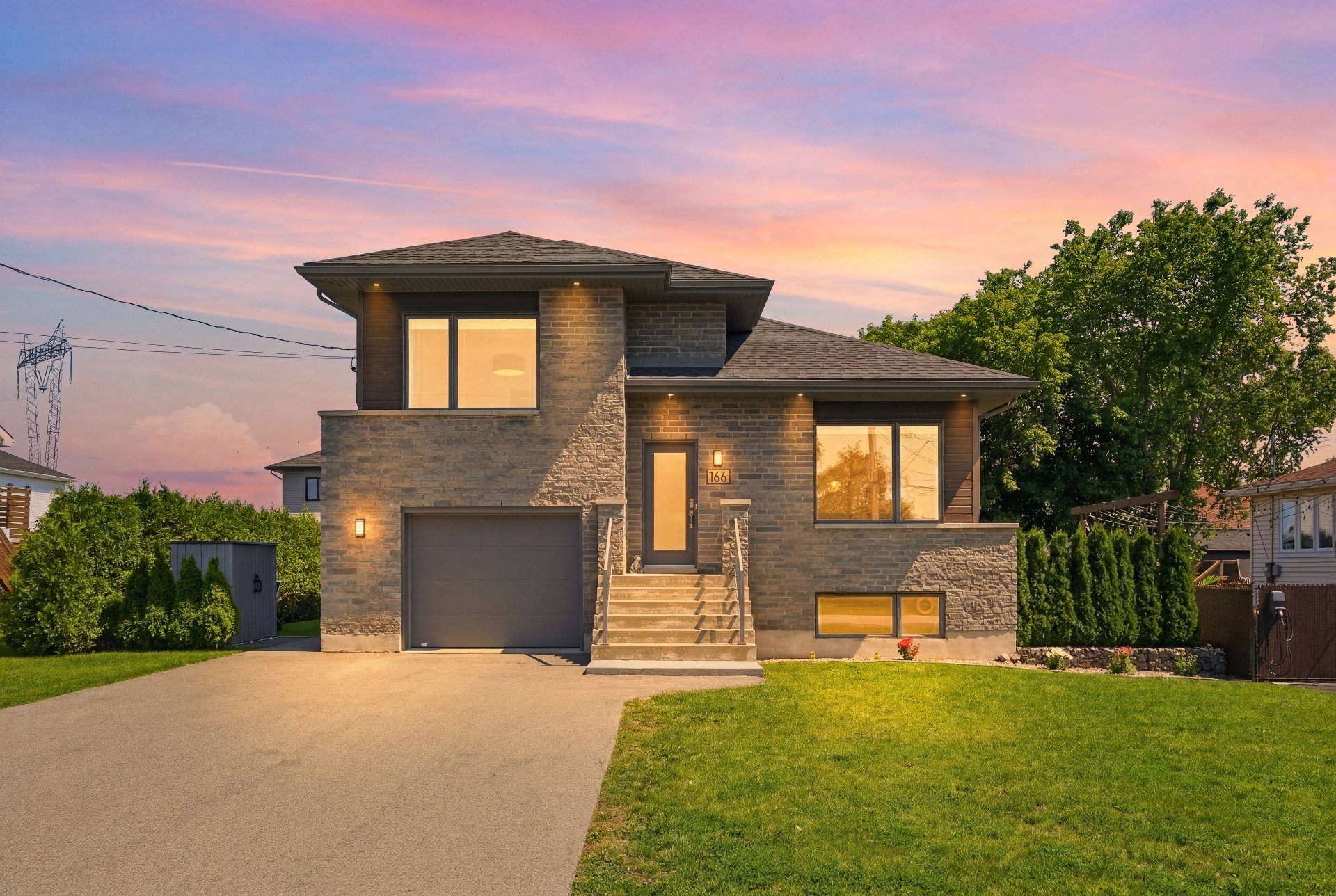 MLS: 19496380