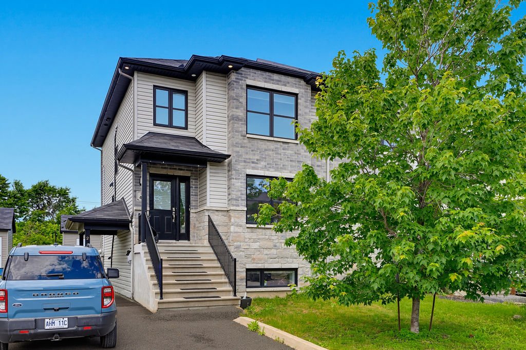 MLS: 18828542