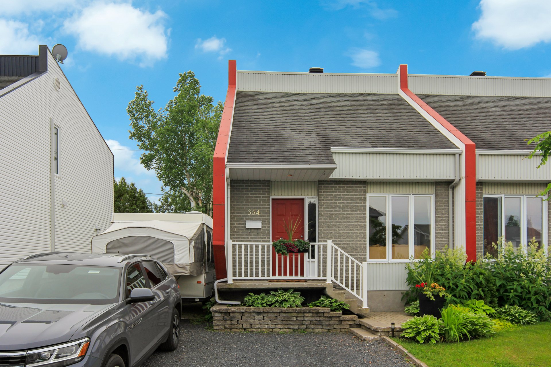 MLS: 19269000