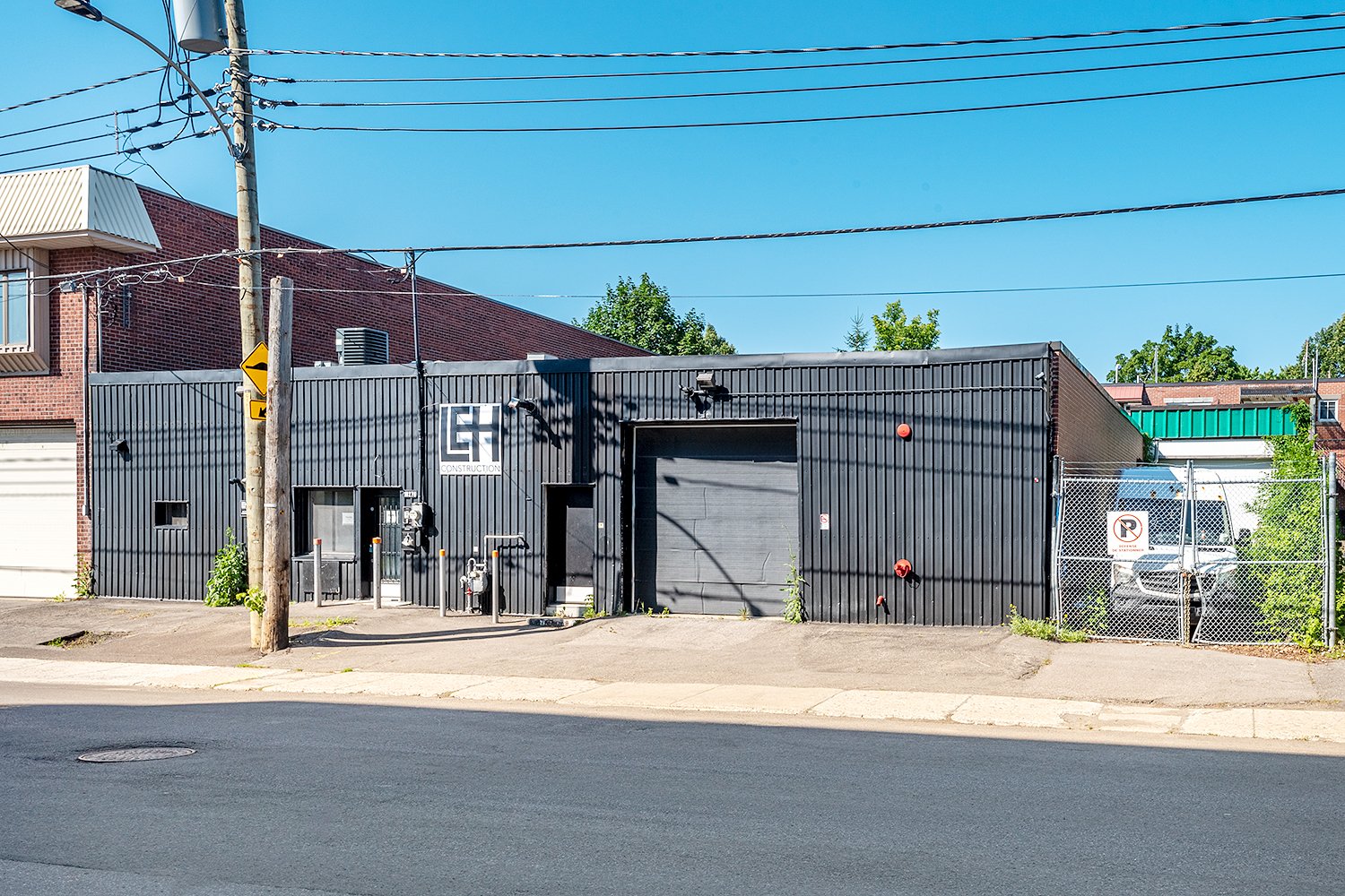 MLS: 24155631