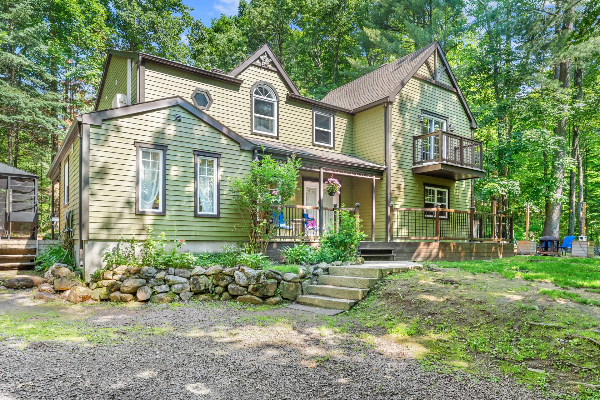 MLS: 17521530