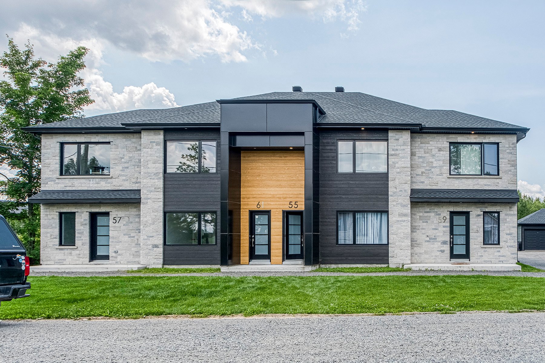 MLS: 14570748