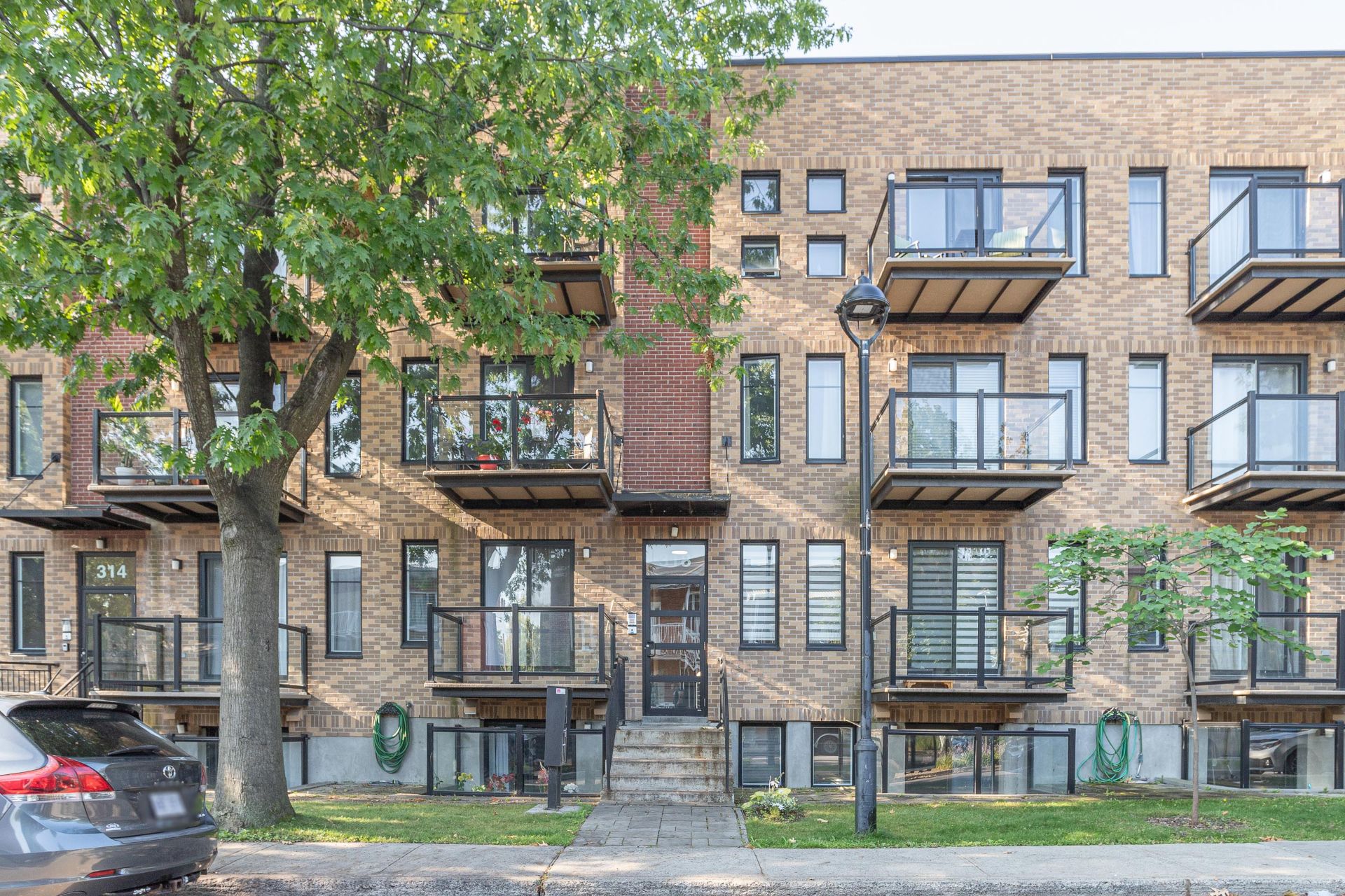 MLS: 18086334