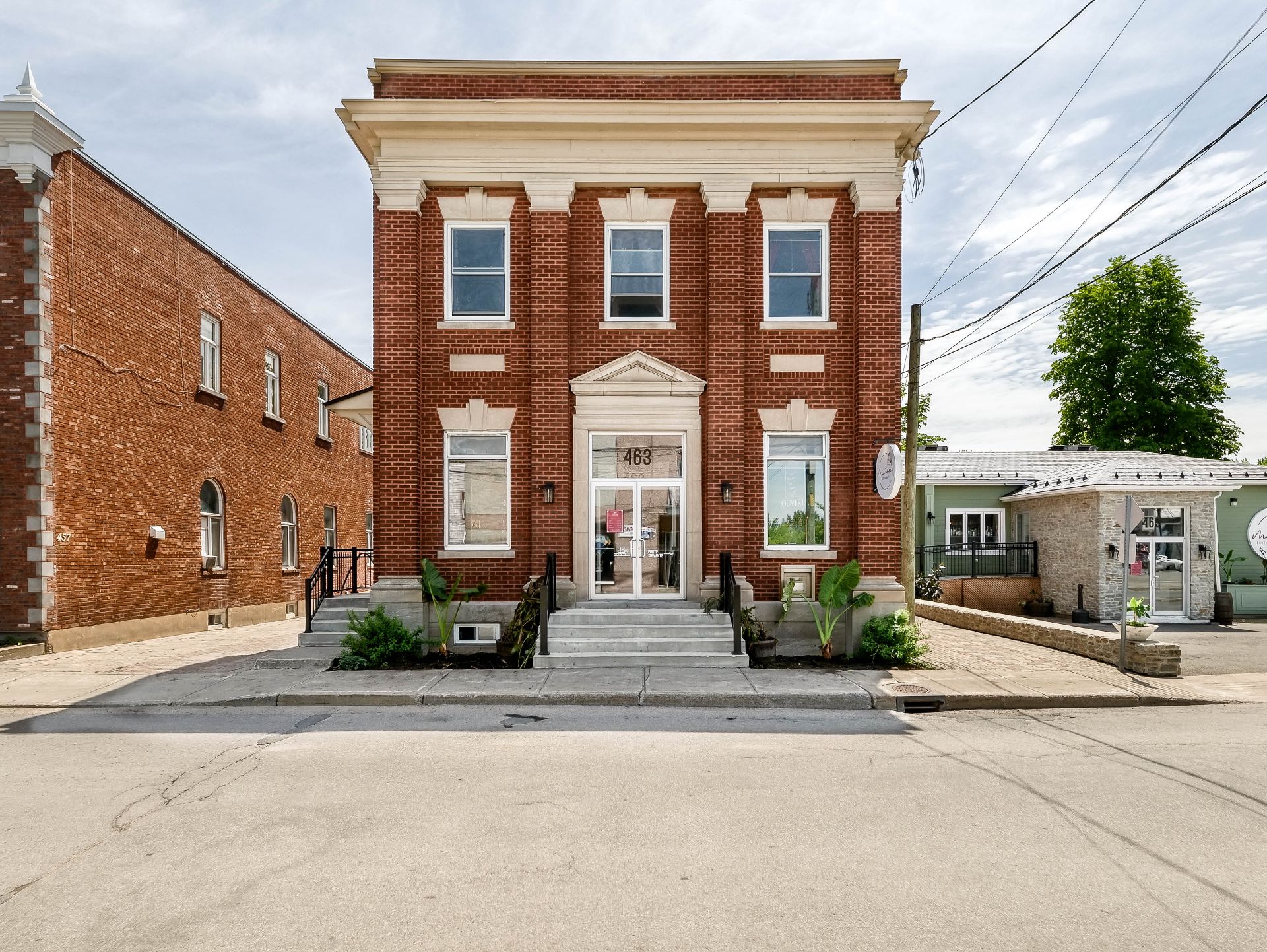 MLS: 12700743