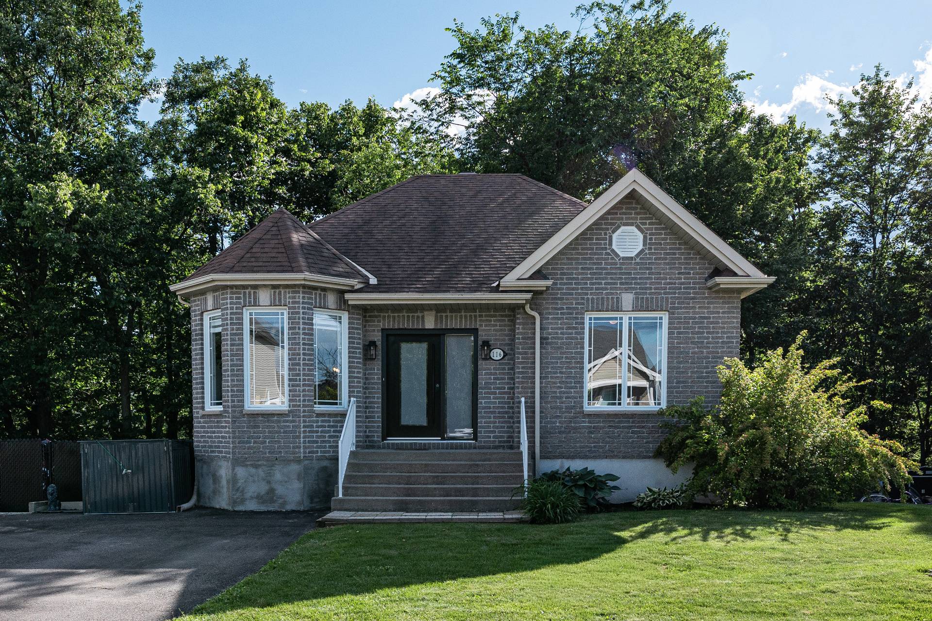 MLS: 16982085
