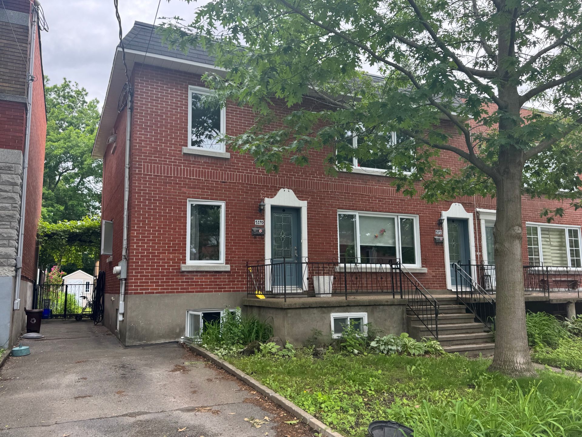 MLS: 27964529