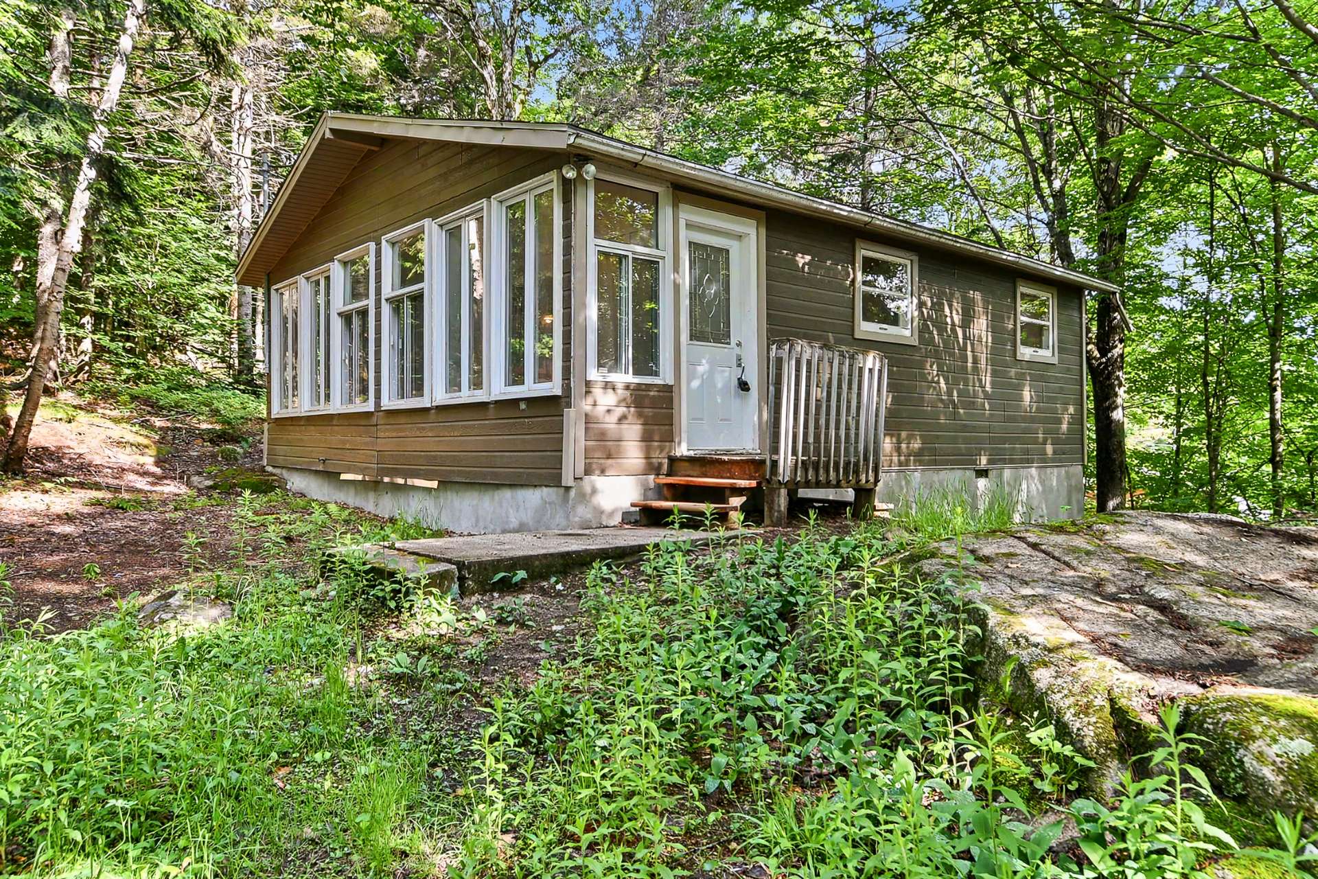 MLS: 28543118